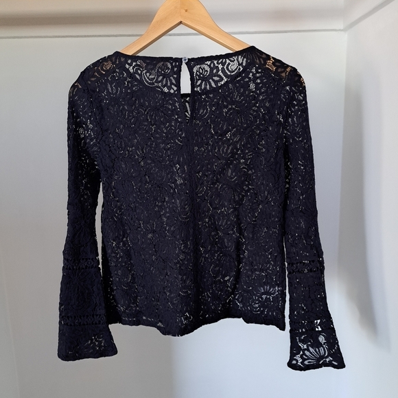 LOFT | Navy blue lace blouse with bell sleeves - Picture 7 of 11